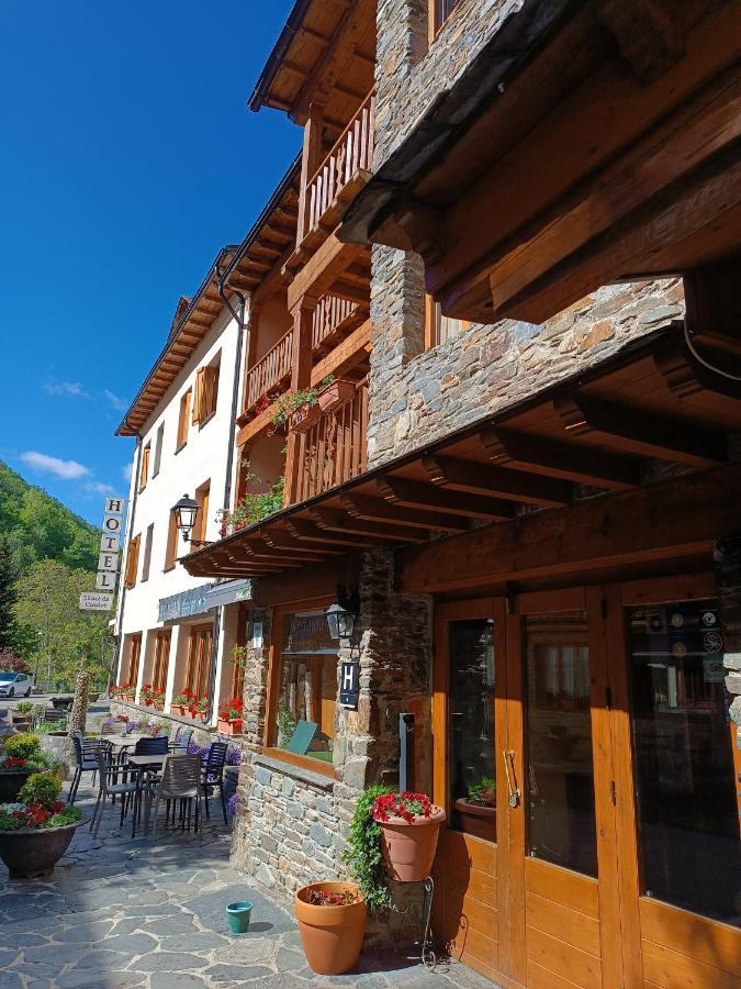 Hotel Llacs De Cardos 타바스칸 외부 사진